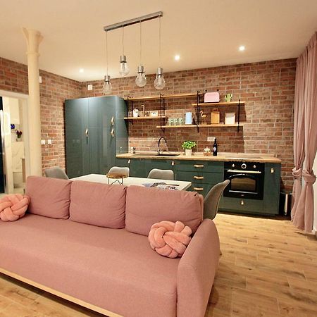 Apartman Michelangelo In The Centar Of Supetar Buitenkant foto