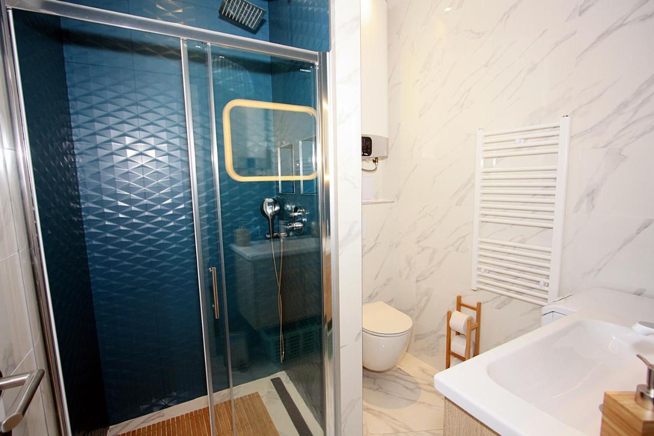 Apartman Michelangelo In The Centar Of Supetar Buitenkant foto