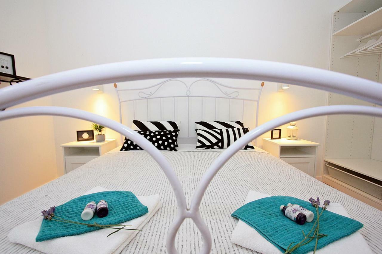 Apartman Michelangelo In The Centar Of Supetar Buitenkant foto