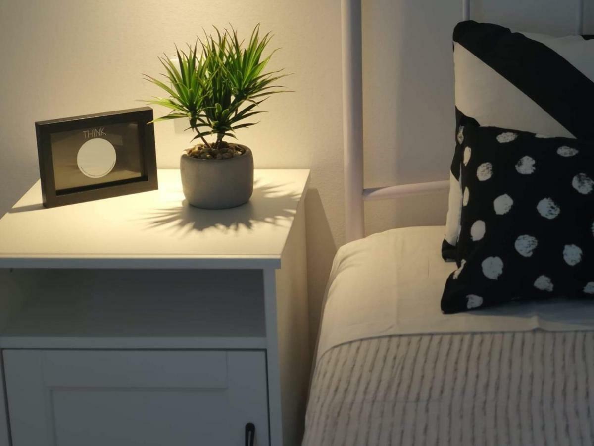 Apartman Michelangelo In The Centar Of Supetar Buitenkant foto